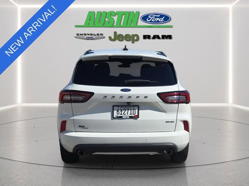Used 2023 Ford Escape ST-Line w/ Tech Pack #1 AWD/4WD image 4