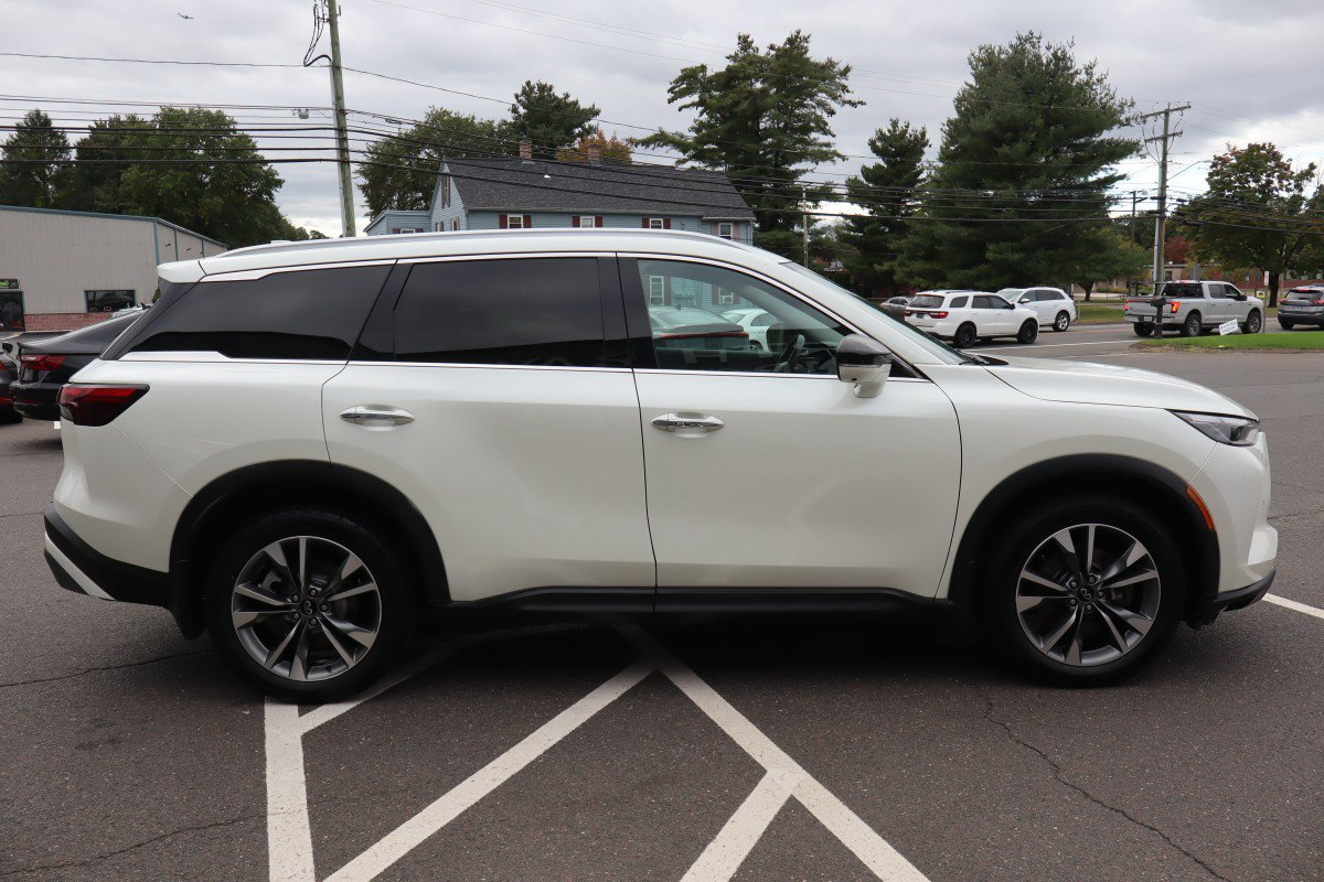 Used 2022 INFINITI QX60 Luxe w/ Cargo Package AWD/4WD image 5