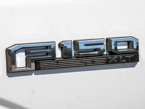 Used 2020 Ford F150 XLT w/ Equipment Group 302A Luxury AWD/4WD image 46