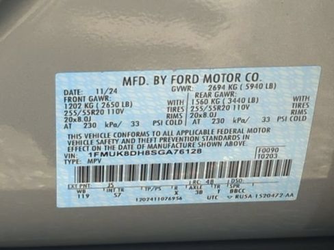 Used 2025 Ford Explorer Active w/ Active Comfort Package AWD/4WD image 30