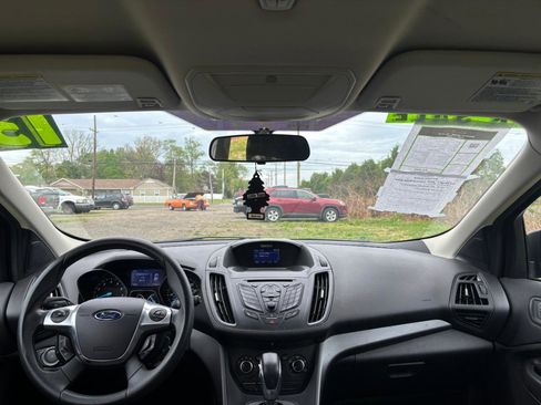 Used 2013 Ford Escape S FWD image 9