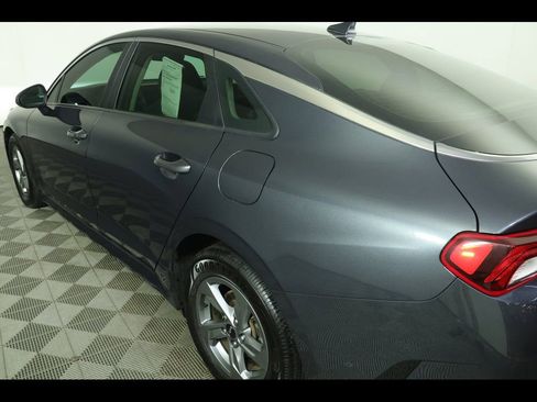 Used 2022 Kia K5 LXS image 16