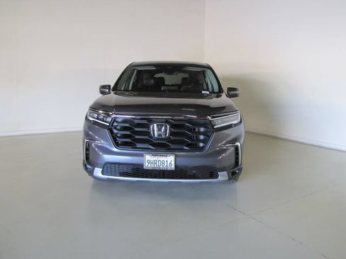 Certified 2023 Honda Pilot EX-L image 2