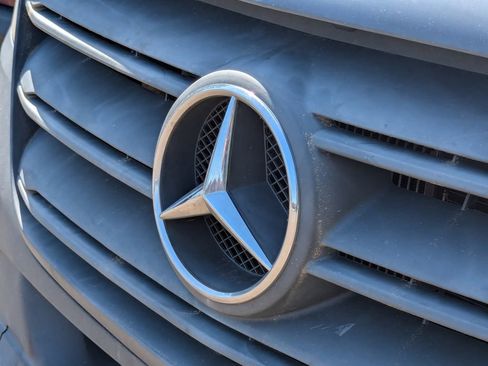 Used 2020 Mercedes-Benz Sprinter 3500 image 12
