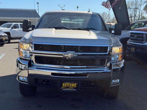 Used 2008 Chevrolet Silverado 3500 LTZ w/ Suspension Package, Off-Road image 26