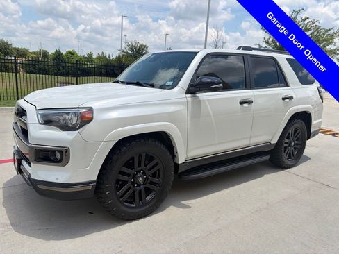 Used 2020 Toyota 4Runner Nightshade RWD image 10