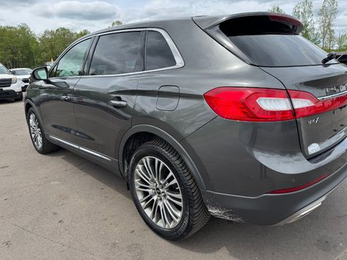 Used 2017 Lincoln MKX Reserve w/ Lincoln MKX Climate Package AWD/4WD image 10