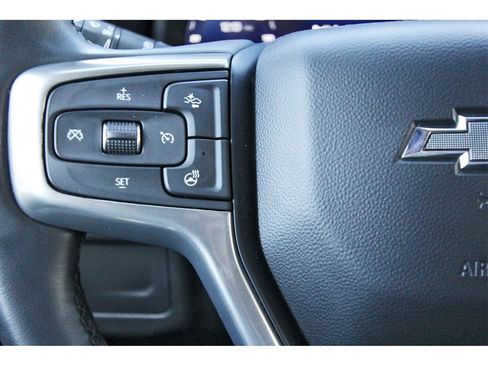 Used 2023 Chevrolet Tahoe Z71 w/ Luxury Package image 11