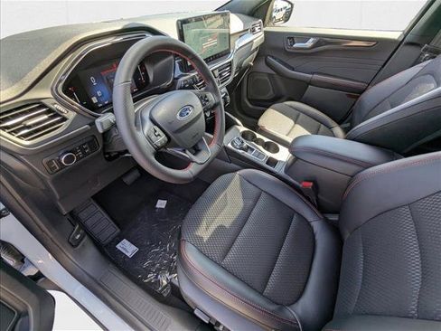 New 2025 Ford Escape ST-Line w/ Tech Pack #1 image 3