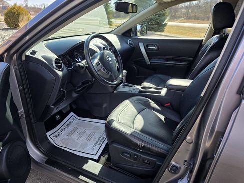 Used 2011 Nissan Rogue SV w/ SL Pkg image 15