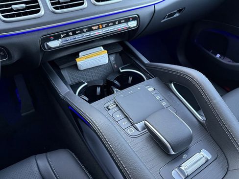 New 2025 Mercedes-Benz GLS 450 4MATIC image 23
