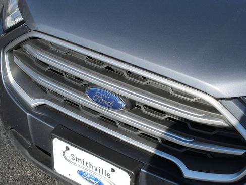 Used 2021 Ford EcoSport SE image 9
