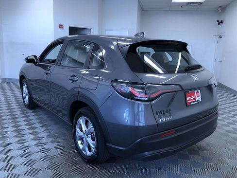 Used 2025 Honda HR-V LX image 12