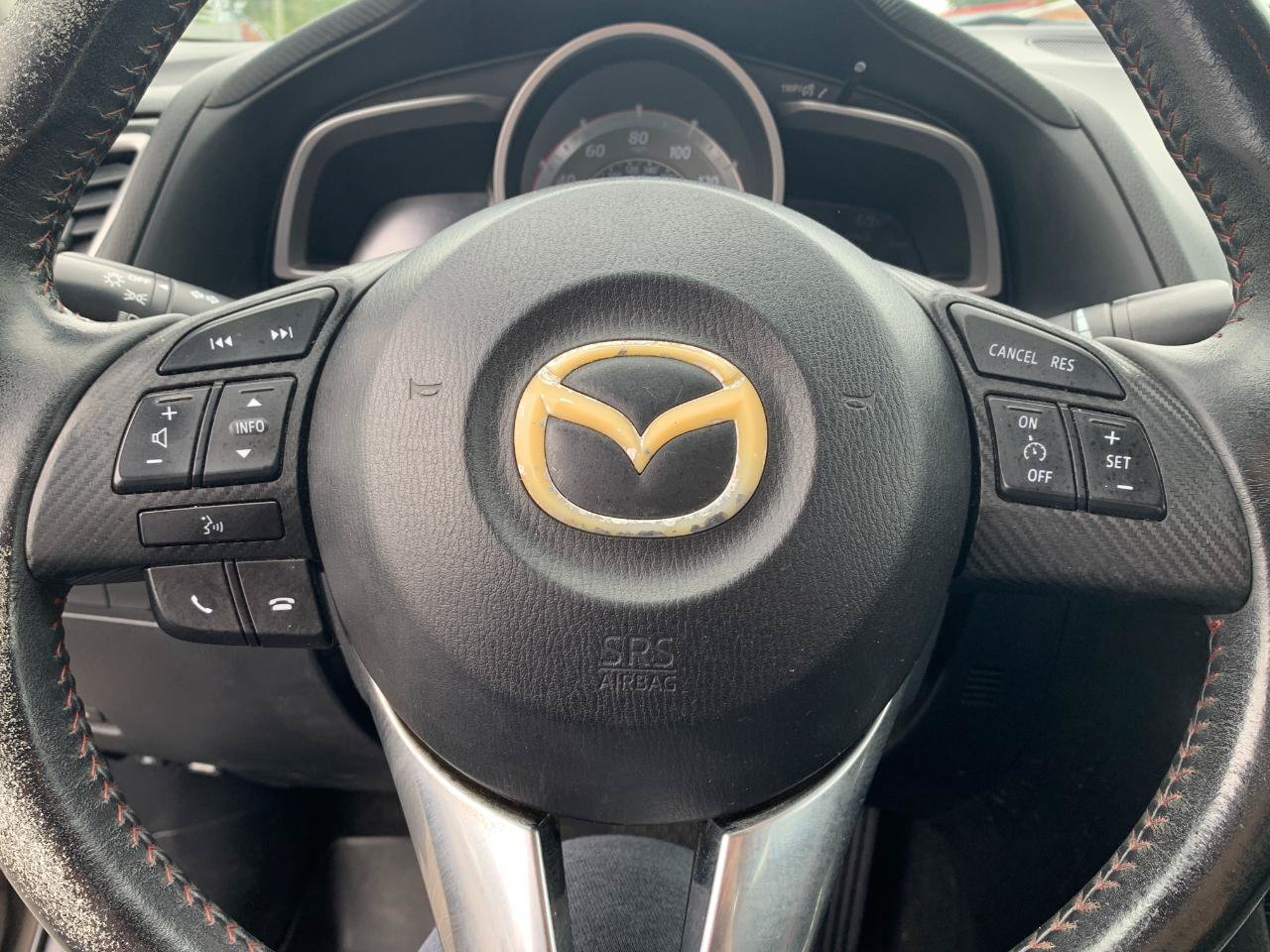 Used 2014 MAZDA MAZDA3 i Touring FWD image 15