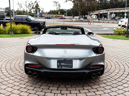 Certified 2022 Ferrari Portofino M RWD image 7