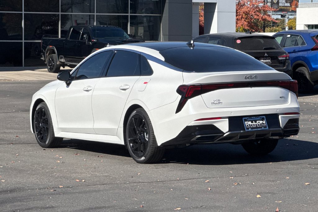 New 2027 Kia K5 GT-Line AWD/4WD image 9