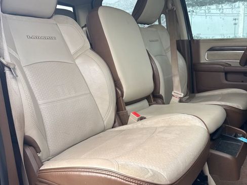 Used 2021 RAM 3500 Laramie w/ Chrome Appearance Group image 21