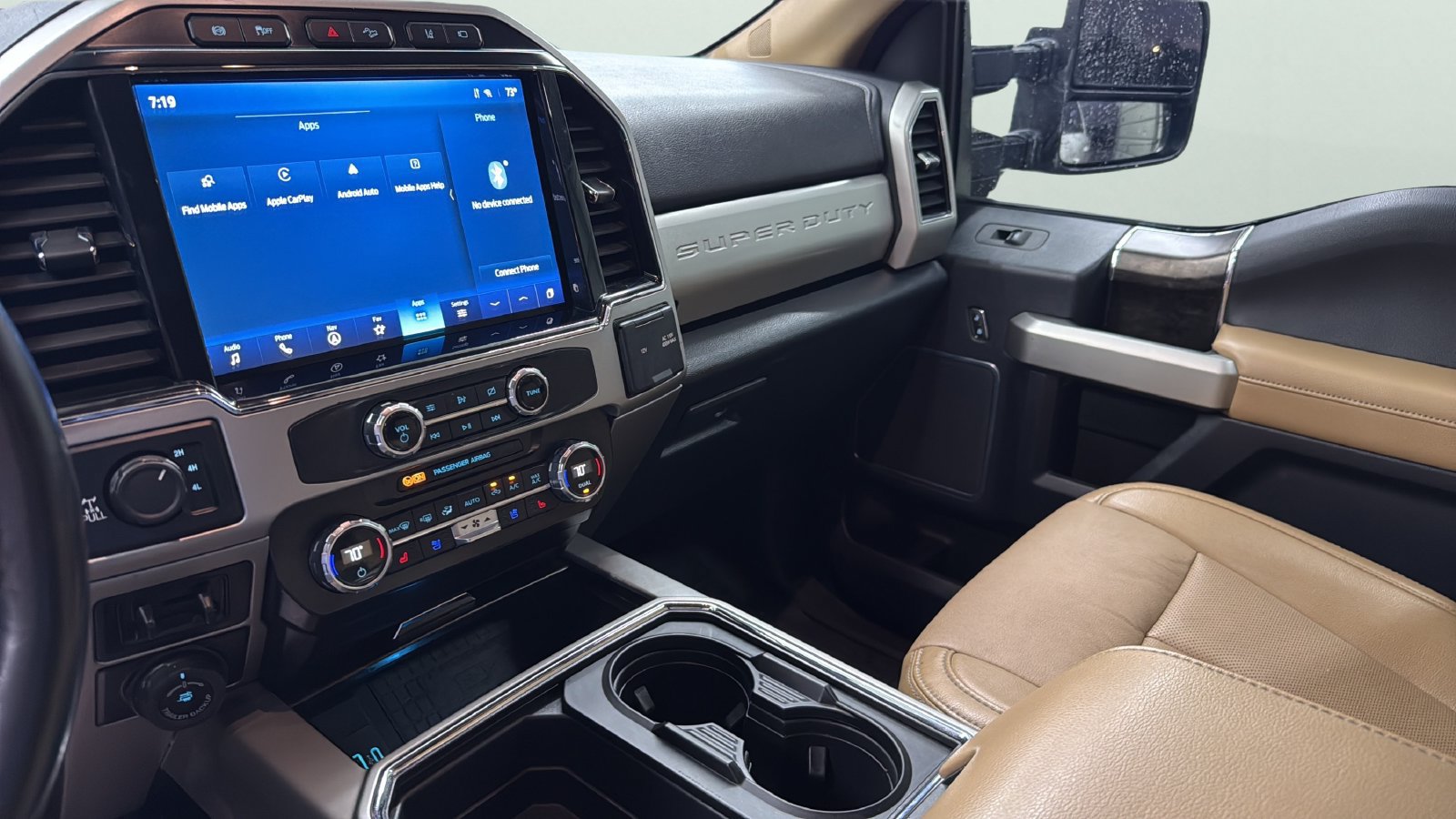 Used 2022 Ford F250 Lariat w/ Lariat Ultimate Package AWD/4WD image 19