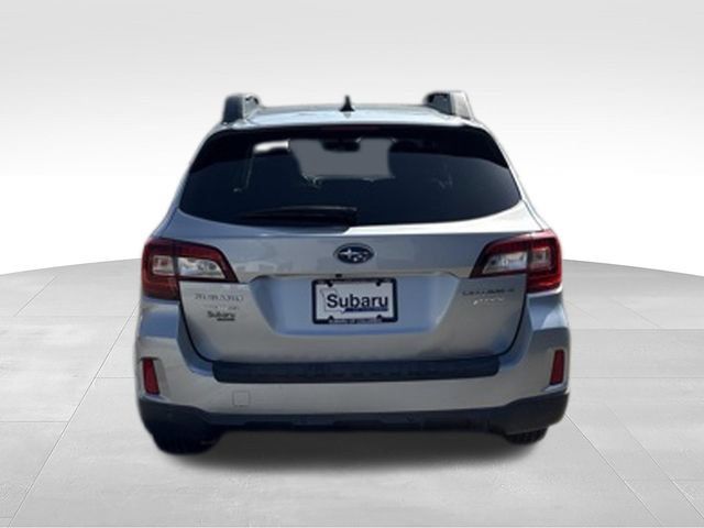 Used 2017 Subaru Outback 2.5i Limited AWD/4WD image 6