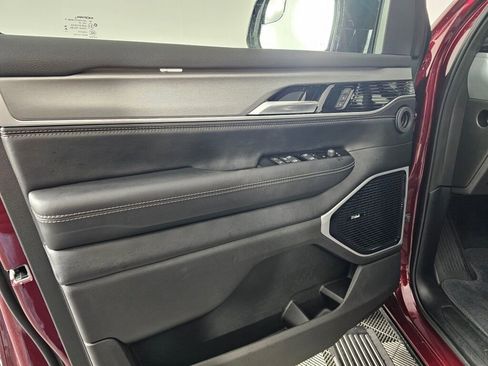 New 2026 Jeep Grand Wagoneer Limited image 20