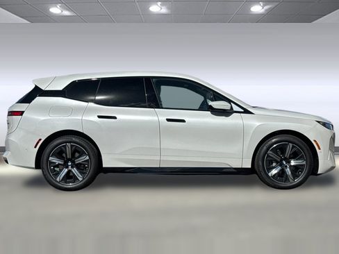 Used 2026 BMW iX xDrive45 AWD/4WD image 7