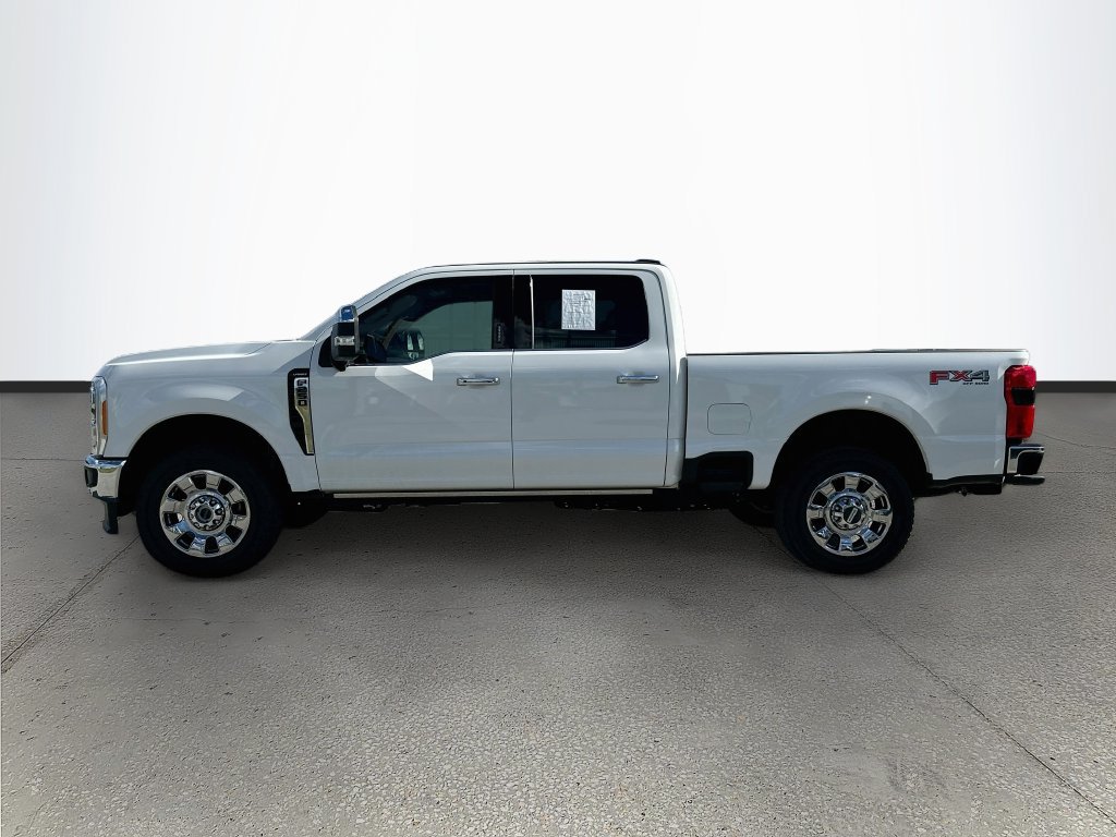 Used 2023 Ford F250 Lariat w/ Lariat Ultimate Package AWD/4WD image 4