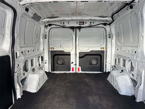 Used 2017 Ford Transit 250 130 Low Roof image 31