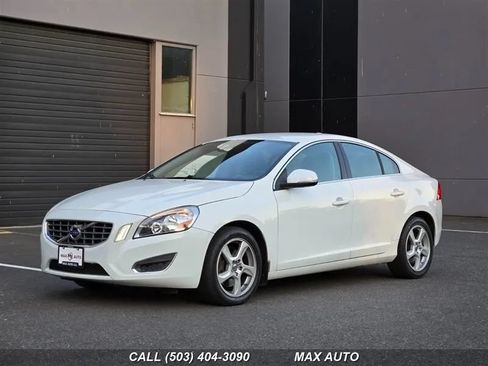 Used 2012 Volvo S60 T5 FWD image 4