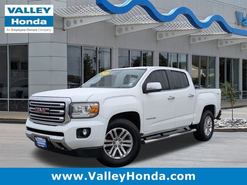 Used 2016 GMC Canyon SLT w/ Driver Alert Package image 1