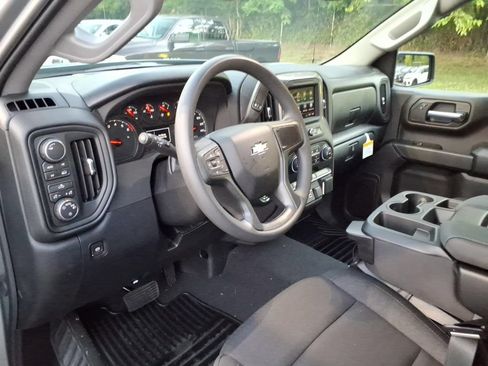 New 2026 Chevrolet Silverado 1500 Custom w/ Turbomax Blackout Package AWD/4WD image 13