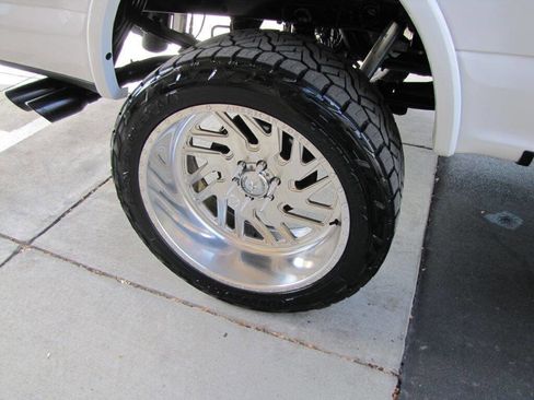 Used 2019 Ford F150 XLT w/ Equipment Group 302A Luxury image 26