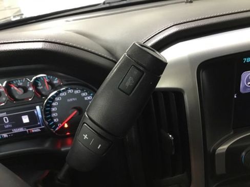 Used 2017 GMC Sierra 1500 SLE w/ SLE Value Package AWD/4WD image 33