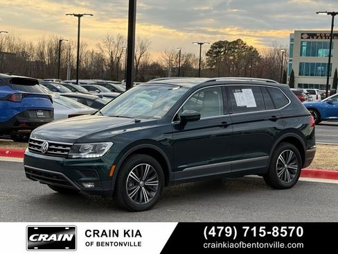 Used 2019 Volkswagen Tiguan SEL image 3
