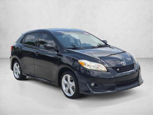 Used 2009 Toyota Matrix S FWD image 3