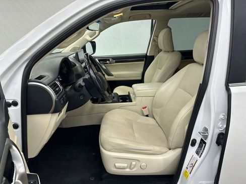 Used 2023 Lexus GX 460 Premium AWD/4WD image 9