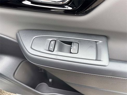 Used 2025 Subaru Forester Sport w/ Popular Package image 18