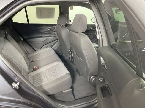 Used 2022 Chevrolet Equinox LT image 6