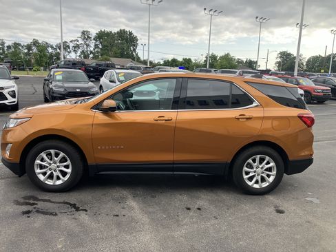 Used 2018 Chevrolet Equinox LT FWD image 4