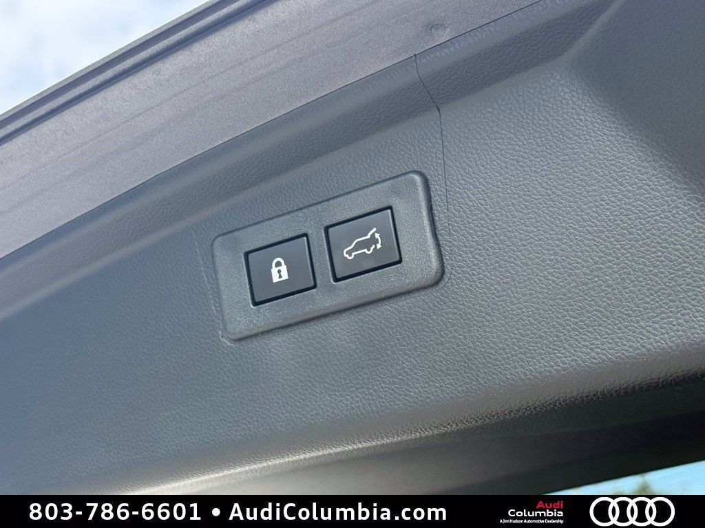 Used 2024 Subaru Outback Onyx Edition AWD/4WD image 17