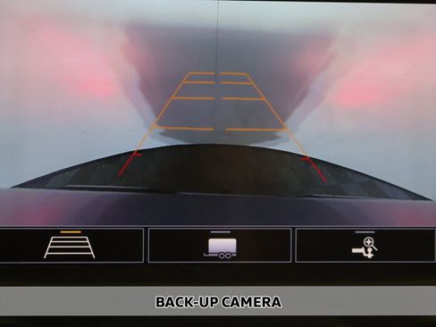 Used 2020 Chevrolet Silverado 1500 LTZ w/ LTZ Convenience Package image 5