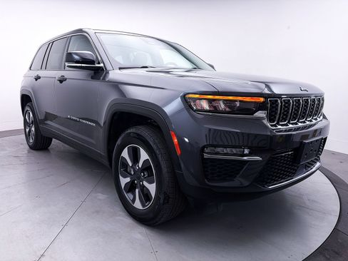Used 2022 Jeep Grand Cherokee Limited 4xe AWD/4WD image 13