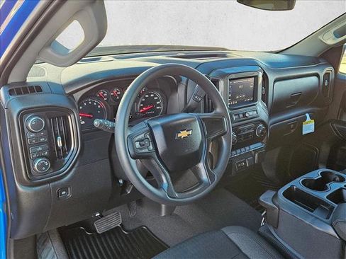 New 2026 Chevrolet Silverado 1500 Custom image 3