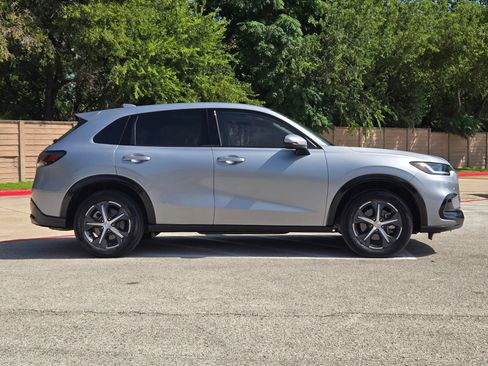 Certified 2025 Honda HR-V EX-L image 2