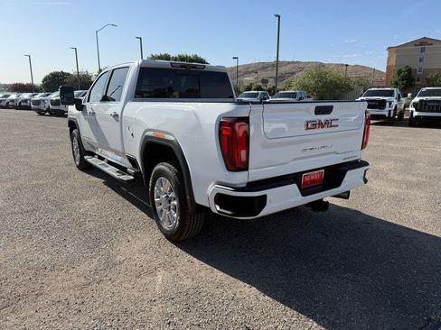 Used 2020 GMC Sierra 2500 Denali w/ Denali Ultimate Package image 7