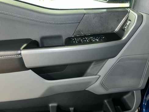 Used 2023 Ford F150 XLT image 13