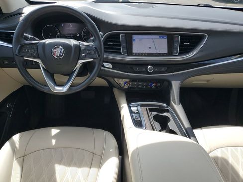 Used 2024 Buick Enclave Avenir w/ Avenir Technology Package AWD/4WD image 27