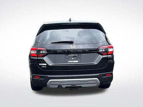 Used 2025 Honda Pilot EX-L image 6