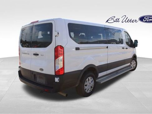 Used 2023 Ford Transit 350 XLT image 5