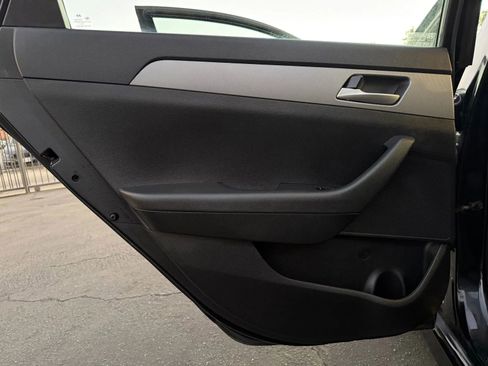 Used 2019 Hyundai Sonata SE image 27