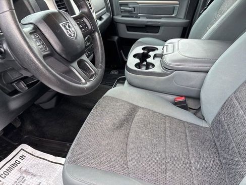 Used 2017 RAM 1500 Outdoorsman image 11